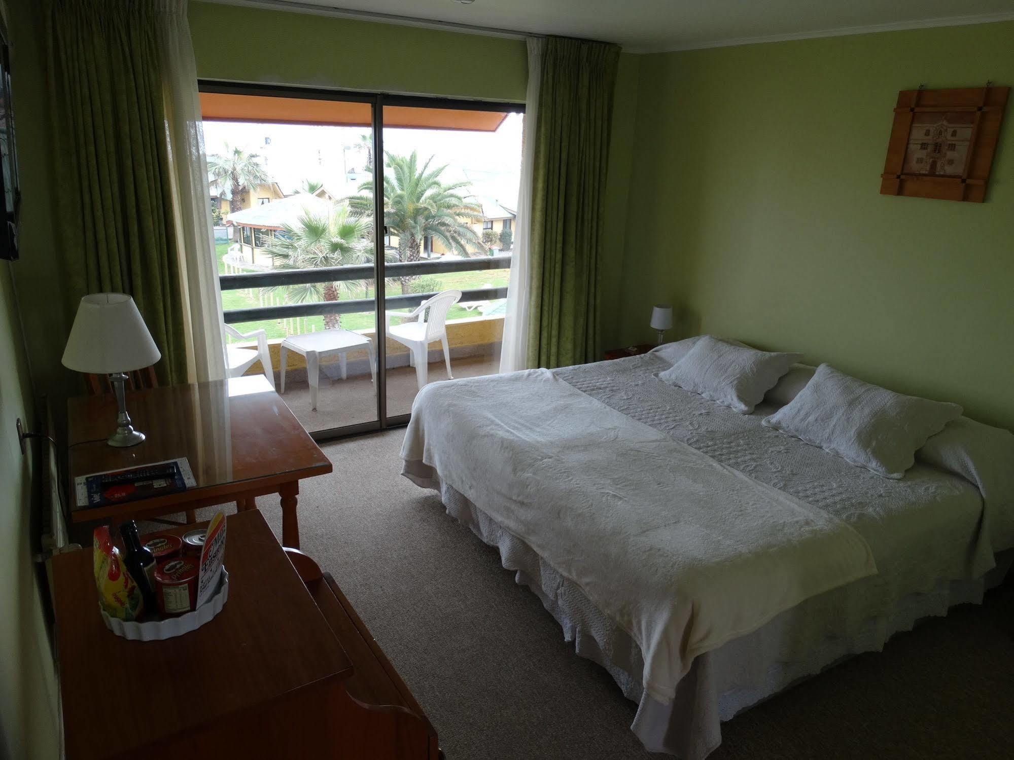 Hotel Y Cabanas Mar De Ensueno La Serena Extérieur photo