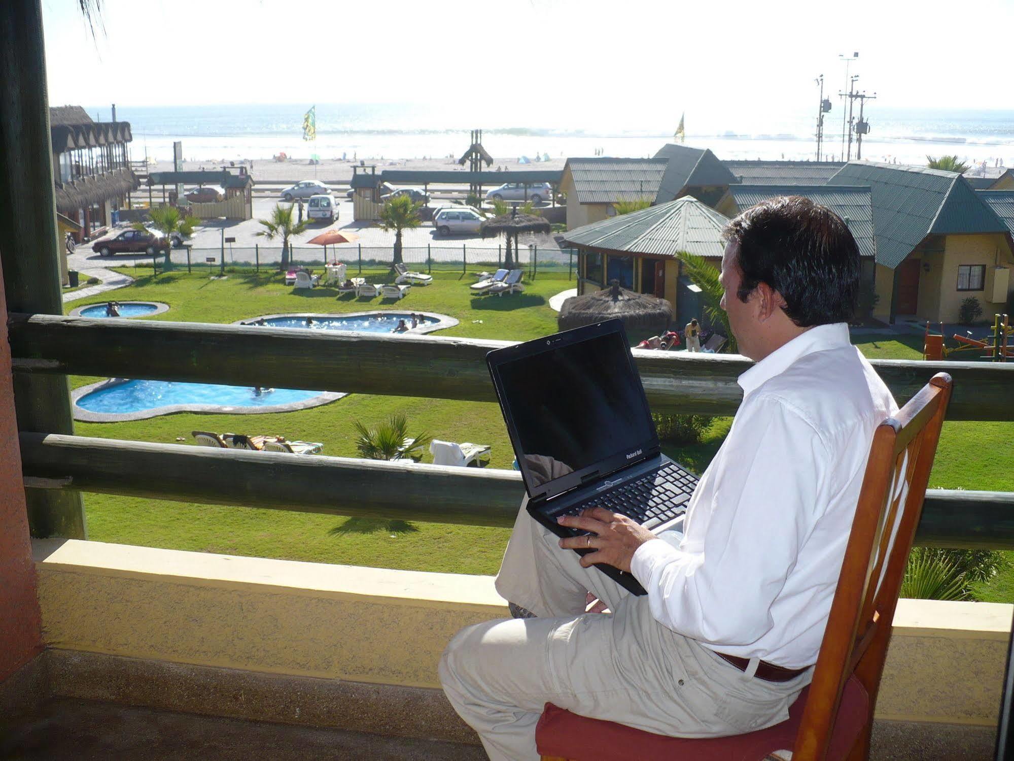Hotel Y Cabanas Mar De Ensueno La Serena Extérieur photo